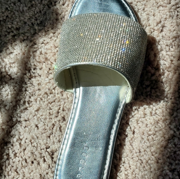 Metallic Silver Rhinestone Slides - Picture 3 of 7